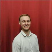 Professeur de physique. Etudiant en 2eme année d'école d'ingénieur propose de vous faire découvrir le monde sous un autre angle !